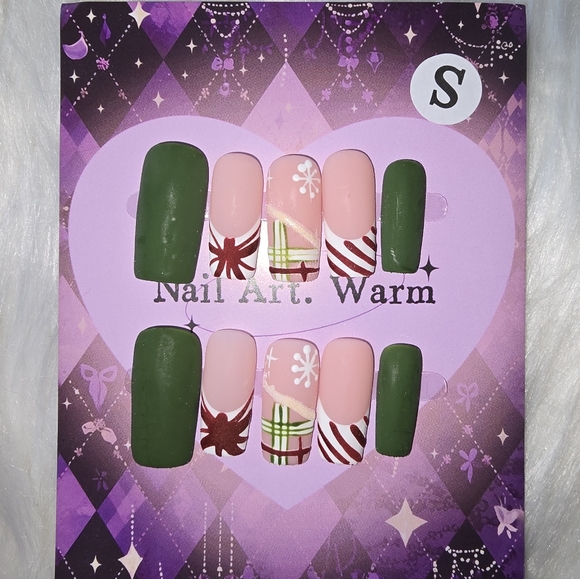 Other - Festive Green and Pink Handmade Nail Set